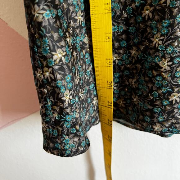 SOLD OUT - Picture 5 of 6